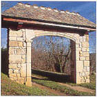 Porte en pierre